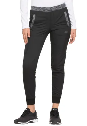 Dynamix - Women's Natural Rise Tapered Leg Jogger Pant