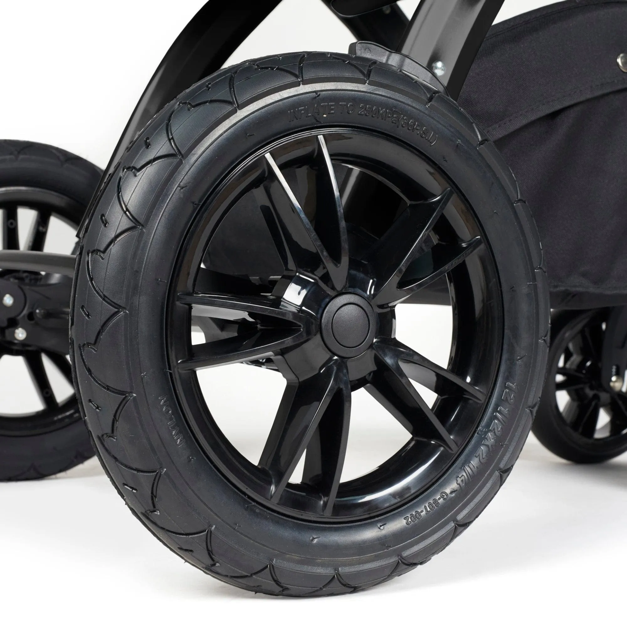 Ickle Bubba Stomp Luxe 2 in 1 Pushchair - Black / Pearl Grey / Black