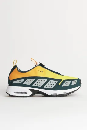 Nike W’s Air Max Sndr Canyon Gold / Deep Ocean