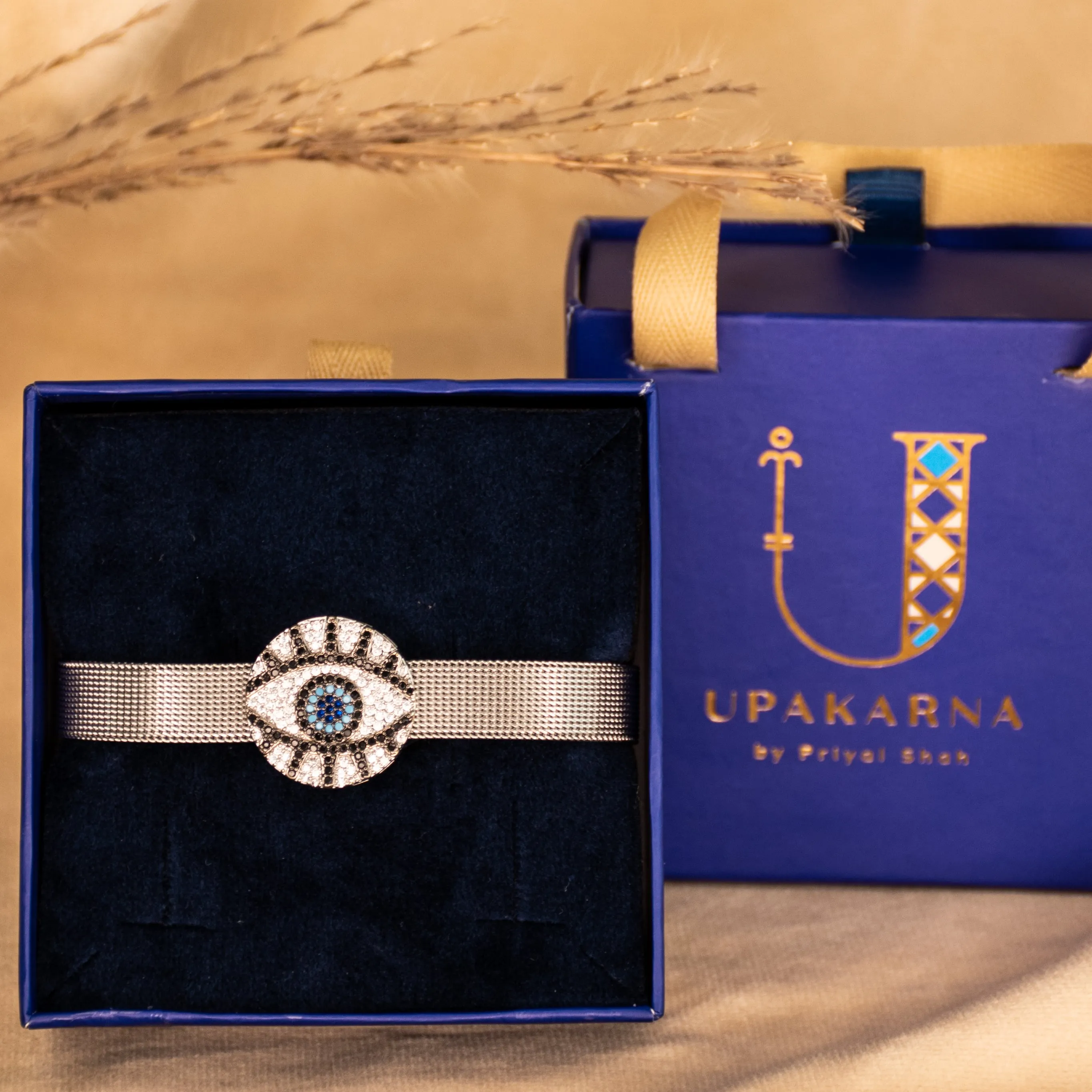 Round Evil Eye Watch Belt Gift Box