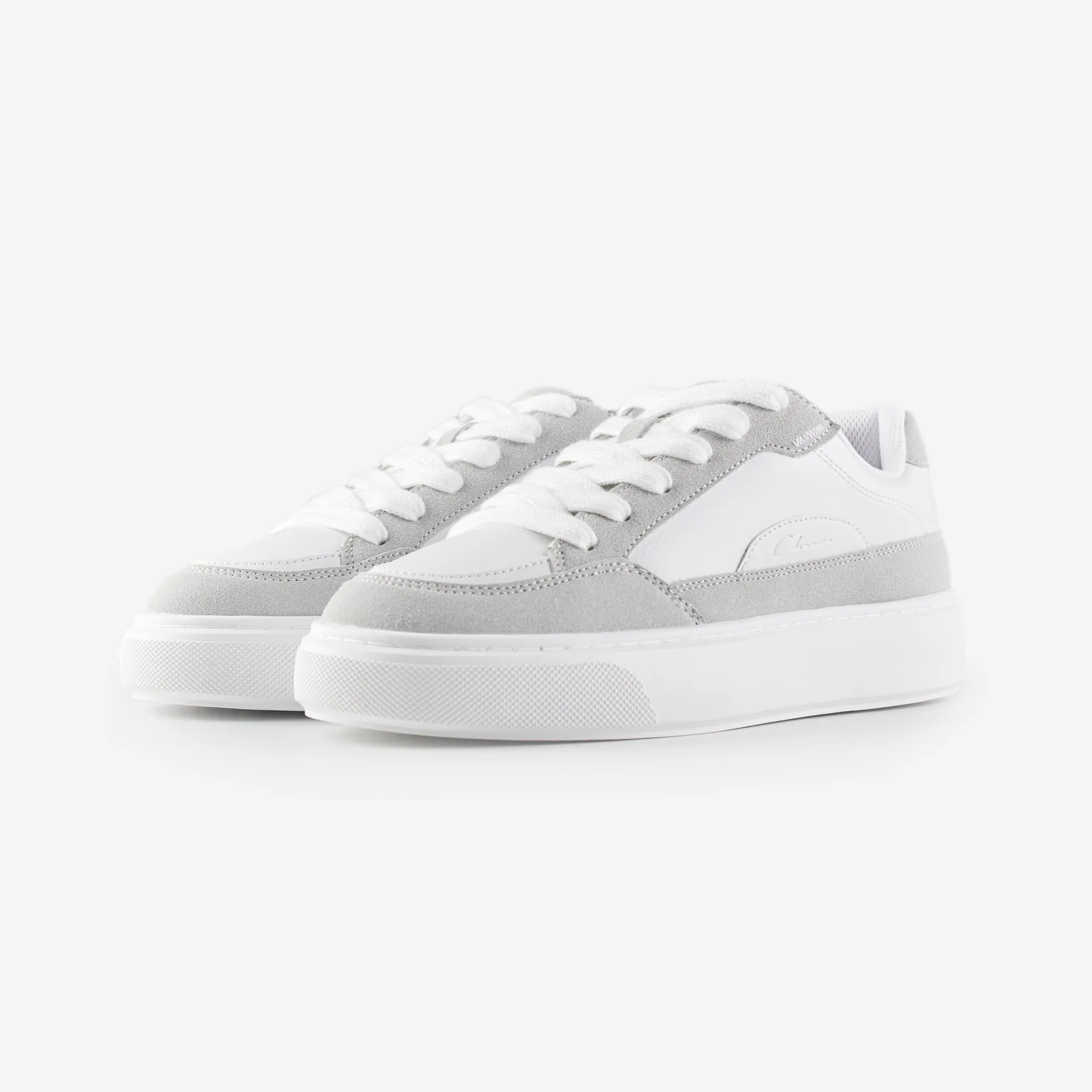 Skate Shoe | White Grey